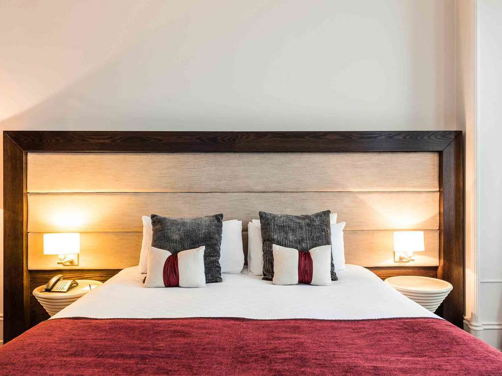 Hotel Rougemont By Sunday 4*